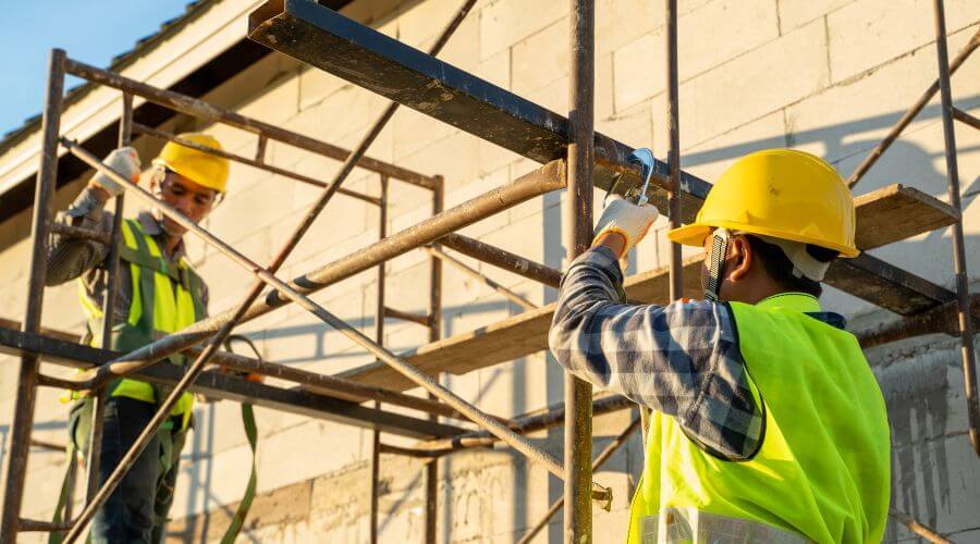Professional gutter cleaning in Garfield, WA